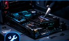 Componentes internos de computador em manutenção